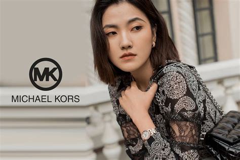 michael kors thương hiệu.